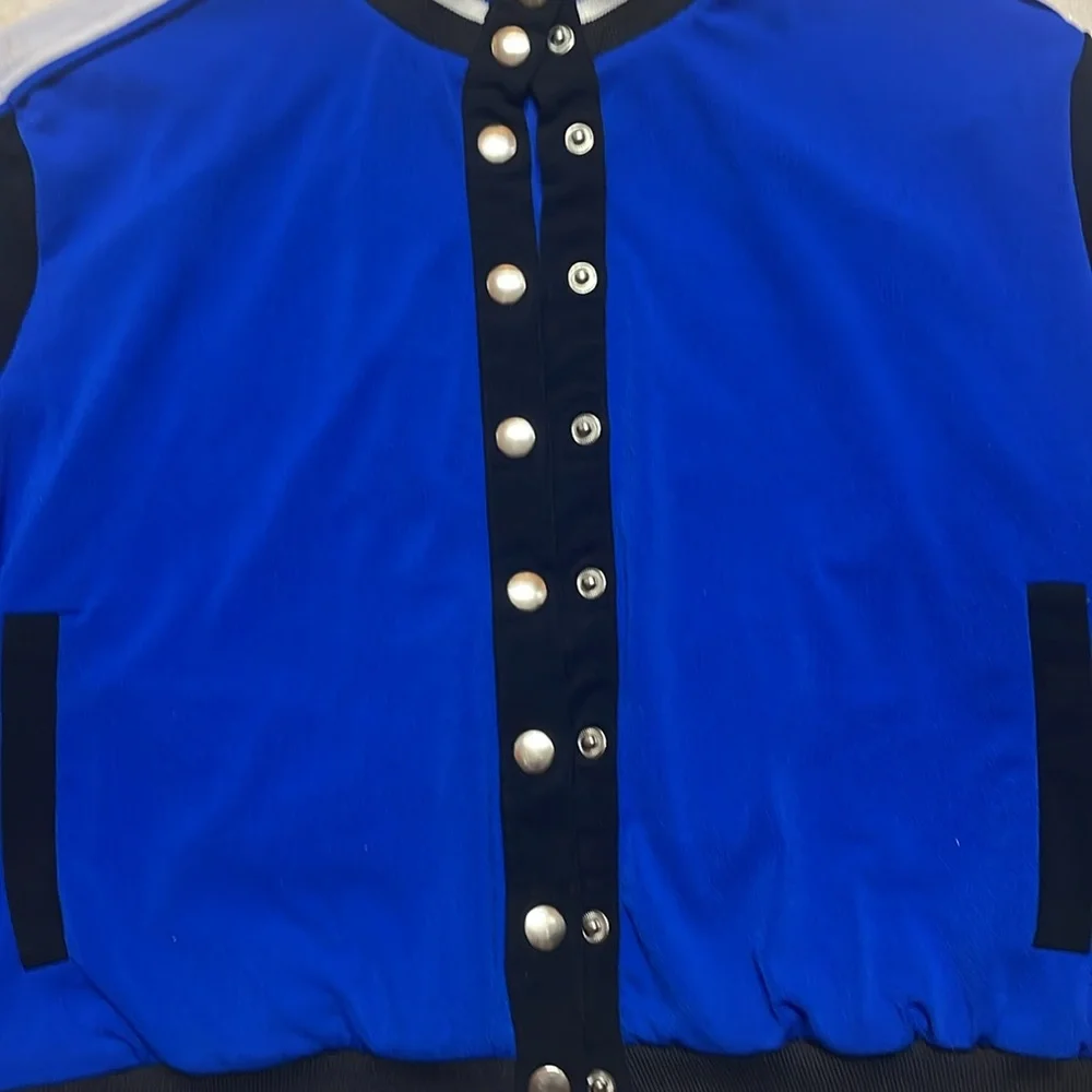 Jacket - Picture 2 of 7